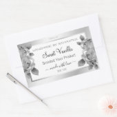 白と銀のフローラ製品の包装ラベル 長方形シール (封筒)