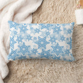 白と青のスノーフレークのシームレスなパターン ランバークッション (ブランケット)