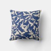 白と青のハト クッション (裏面)