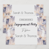 白と青のパテレ フローラル エレガント エンゲージメント 招待状 (正面/裏面)