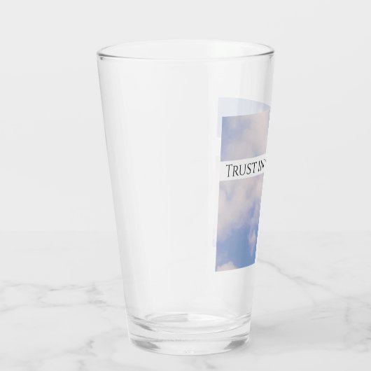 白と青の復活祭を神に信頼 タンブラーグラス (右)