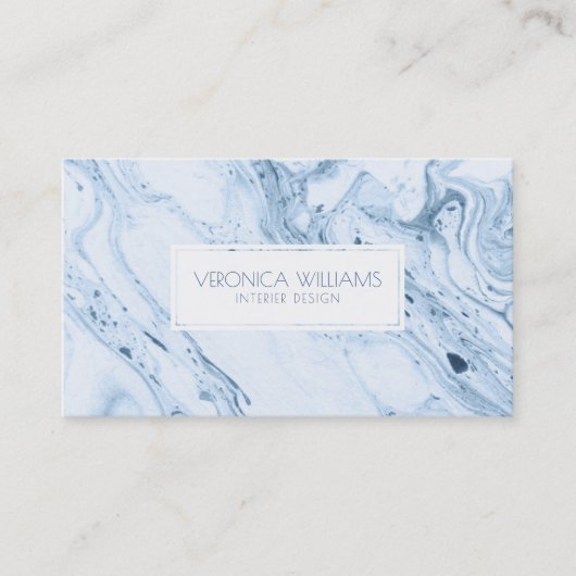 白と青 – 灰色の大理石のモダン渦巻き 名刺 (正面)