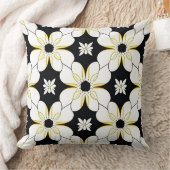 白と黄色の花の花柄 クッション (ブランケット)