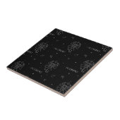 白と黒のさそり座の星座パターン タイル (側面)