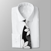 白と黒のシームレスな花模様 ネクタイ (タイ)