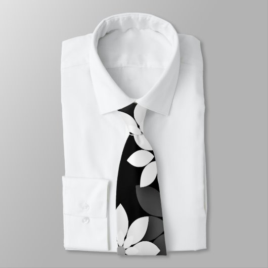 白と黒のシームレスな花模様 ネクタイ (タイ)