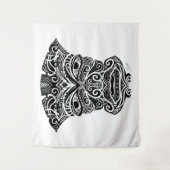 白と黒のティキマスク タペストリー (正面)