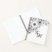 白と黒のドードルの花の写真 ノートブック (内部)