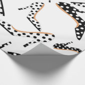 白と黒のハイヒール ラッピングペーパー (角)