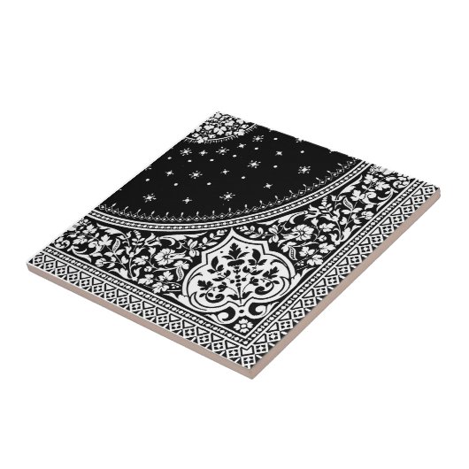 白と黒のペルシャじゅうたん模様タイル タイル (側面)