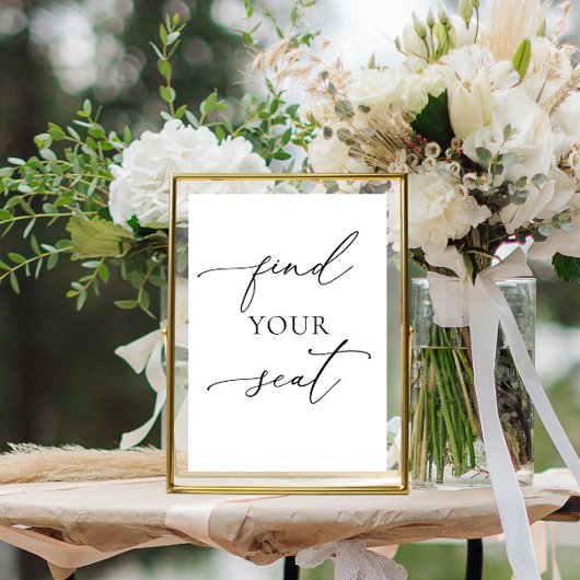 白と黒のミニマリスト1の看板を見つける フォトプリント           