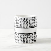 白と黒のレトロ、重複する円パターン コーヒーマグカップ (中央)