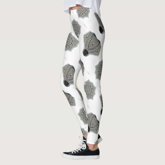 白と黒の塗ストライプのりつぶし レギンス (左)