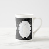 白と黒の大理石球体グラフィックス ボーンチャイナマグカップ (右)
