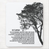 白と黒の木に任せろ マウスパッド (正面)