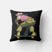 白と黒の枕を動かすスケーターの女の子 クッション (裏面)