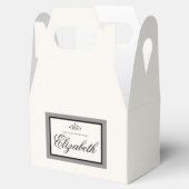 白と黒の結婚式の引き出物 フェイバーボックス (オープン)