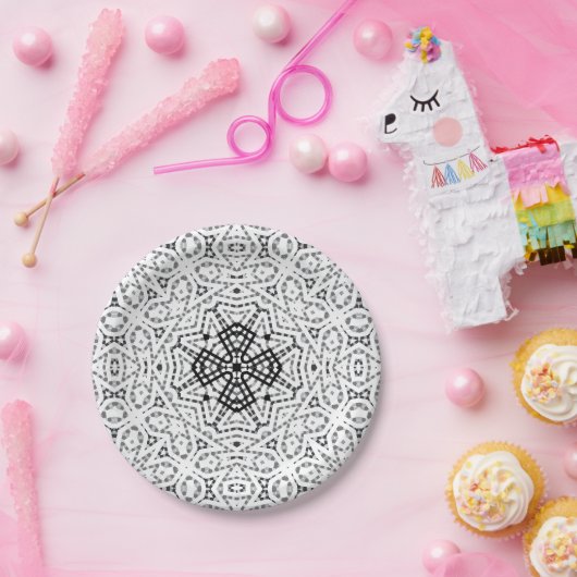 白と黒の透かし模様のElsa ペーパープレート (パーティー)