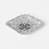 白と黒の透かし模様のElsa ペーパープレート (傾斜あり)