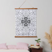 白と黒の透かし模様のElsa 吊り下げ型タペストリー (寝室)