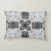 白と黒の透かし模様Anna アクセントクッション (裏面)
