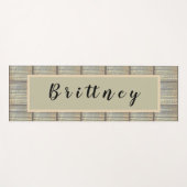 白と黒の部族柄ヨガマットに選ばれる ヨガマット (正面(横))