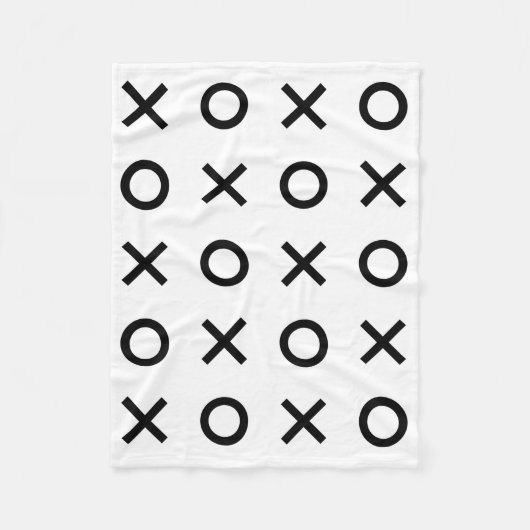 白と黒のXとOs フリースブランケット (正面)