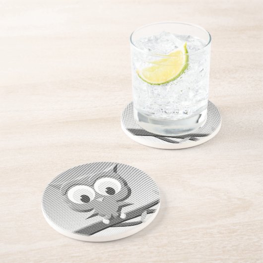 白と黒を使った新聞社のフクロウ コースター (側面)