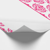 白にビクトリアンピンクのダマスク ラッピングペーパー (角)