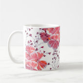 白にピンク色の花。 コーヒーマグカップ (左)