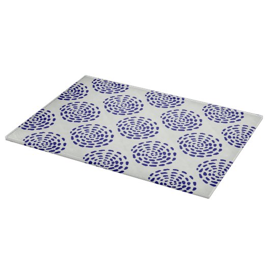 白に藍色ストライプのの濃い青の丸の模様 カッティングボード (角)