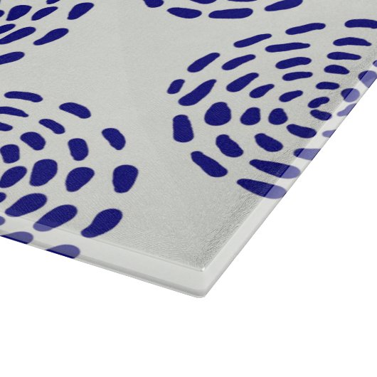 白に藍色ストライプのの濃い青の丸の模様 カッティングボード (角)