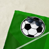 白のサッカージャージーのパーソナライズな青 ビーチタオル (インサイチュ)