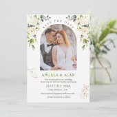 白のバラ緑の結婚式の日付を保存 招待状 (スタンド正面)