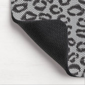 白のヒョウパターンが付いている黒い純レース マウスパッド (コーナー)