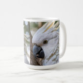 白の優雅さ:雄大なオーストラリアのオカメインコ コーヒーマグカップ (正面右)