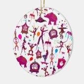 白の多彩なサーカスのキャラクター セラミックオーナメント (左)