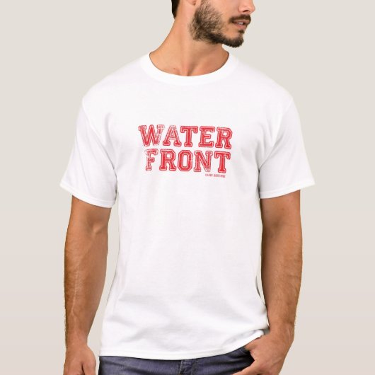 白の水辺地帯のTシャツ/Red Tシャツ (正面)