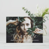 白の繊細なスクリプト写真卒業 案内状 (スタンド正面)