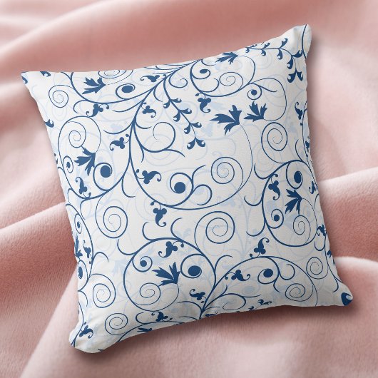 白の青いフローラ旋回パターン クッション