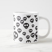 白の黒いスカルを搭載するパターン ジャンボコーヒーマグカップ (右)