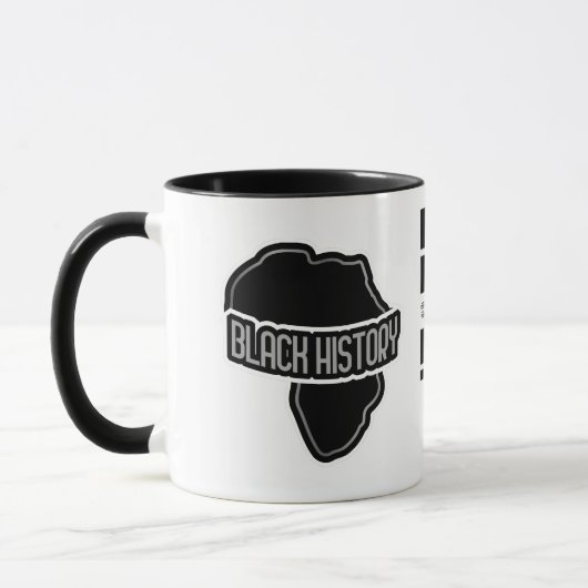 白の黒い歴史を嫌わない マグカップ (左)
