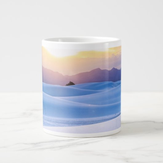 白は国有記念物3を紙やすりで磨きます ジャンボコーヒーマグカップ (正面)