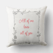 白エレガントと赤のキラフレームバレンタイン クッション (裏面)