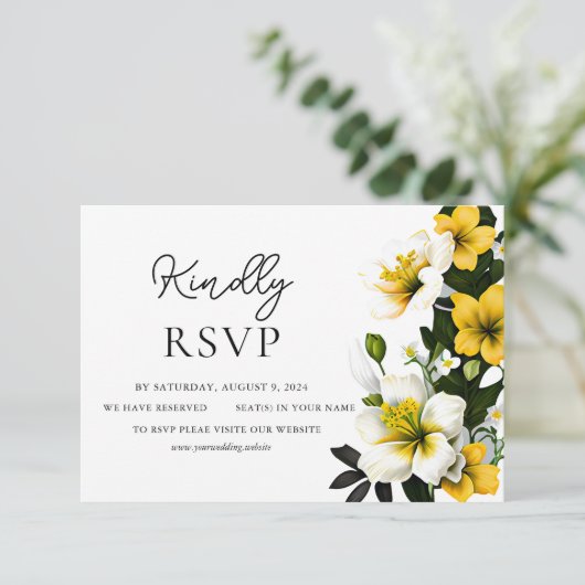 白エレガントと黄色のフローラ結婚式RSVPカード 出欠カード (スタンド正面)