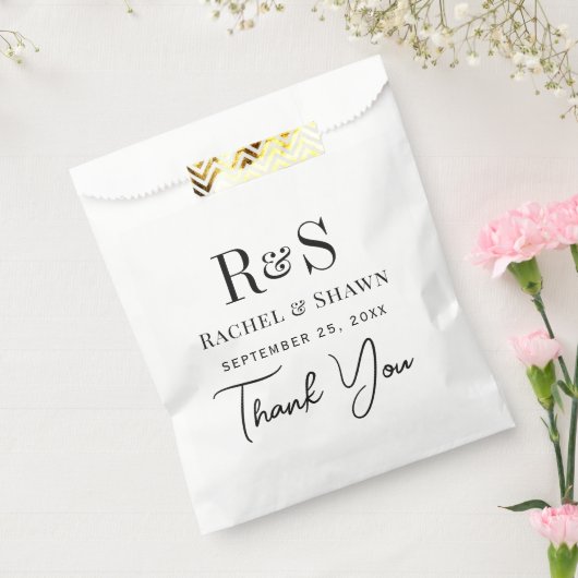 白エレガントと黒のシックモダンモノグラム結婚ズ フェイバーバッグ (封をした状態)