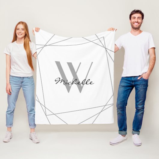 白エレガントのグレーのモノグラム名スクリプトジオメトリック フリースブランケット (インサイチュ)