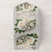 白エレガントの結婚レースとバラ オールインワン招待状 (外側)