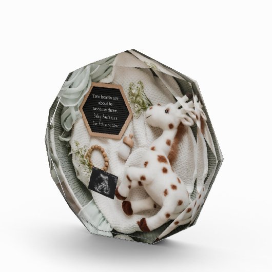 白エレガントキリン妊娠の発表 フォトブロック (右)