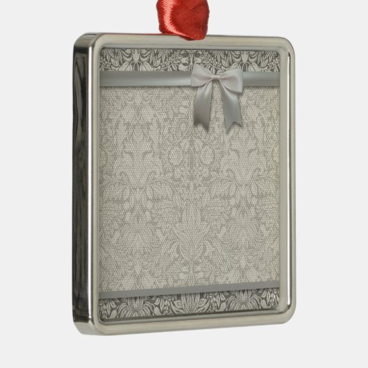 白エレガントフォーマルダマスコレース織り メタルオーナメント (右)